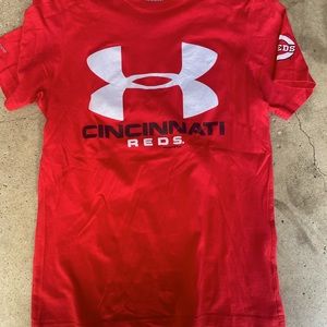Cincinnati Reds Under Armour T-shirt